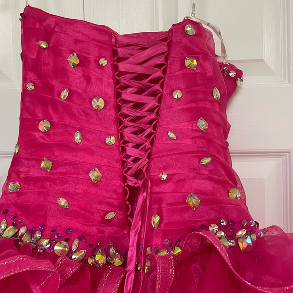 Full prom dress. Hot pink - Picture 5 of 7